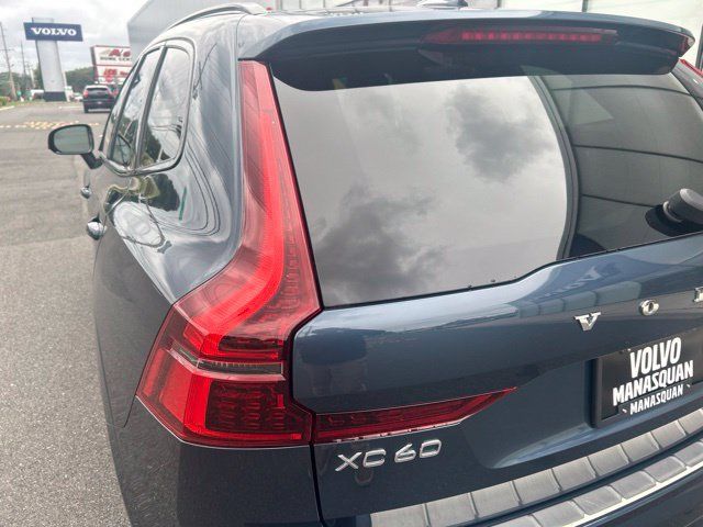 Used 2026 Volvo XC60 B5 Plus AWD/4WD image 10