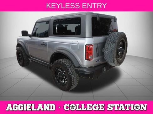 Used 2023 Ford Bronco Black Diamond image 6