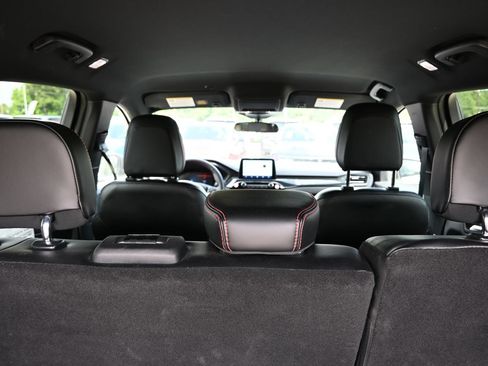Used 2025 Ford Escape ST-Line FWD image 31