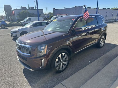 Used 2021 Kia Telluride EX w/ EX Premium Package FWD image 7