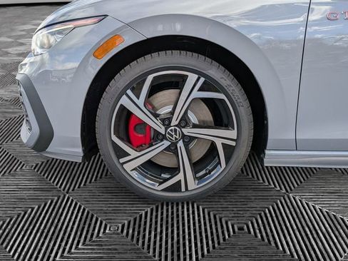New 2026 Volkswagen GTI SE image 9