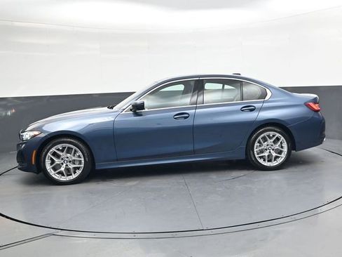 Used 2025 BMW 330i xDrive Sedan image 9