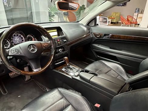 Used 2011 Mercedes-Benz E 350 Cabriolet image 20