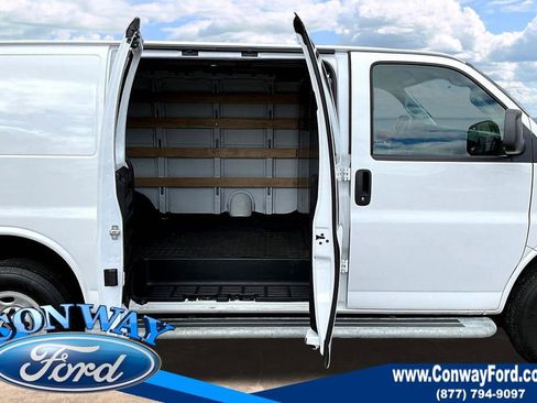Used 2024 GMC Savana 2500 w/ Driver Convenience Package image 37