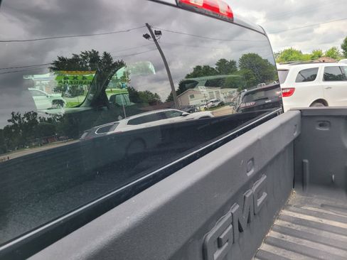 Used 2018 GMC Sierra 1500 4x4 Double Cab w/ Elevation Edition image 16