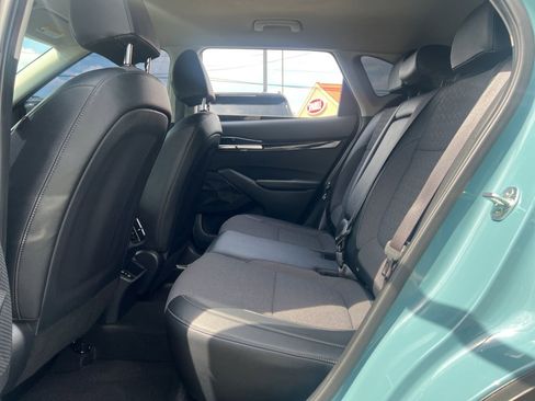 Used 2024 Kia Seltos S AWD/4WD image 48