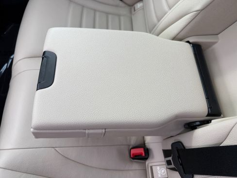 Certified 2020 Mercedes-Benz C 300 Sedan image 17