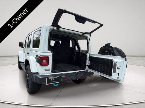 Used 2023 Jeep Wrangler Unlimited Sahara w/ Cold Weather Group AWD/4WD image 49