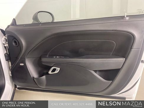 Used 2020 Dodge Challenger SXT w/ Plus Package RWD image 14