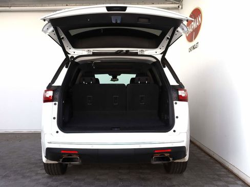 Certified 2021 Chevrolet Traverse High Country image 5