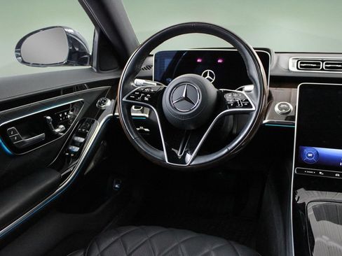 Used 2024 Mercedes-Benz S 580 4MATIC Sedan image 18