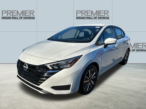 New 2025 Nissan Versa SV w/ Trunk Package image 1