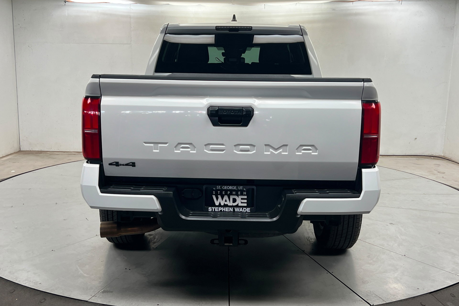 Certified 2026 Toyota Tacoma TRD Sport AWD/4WD image 5