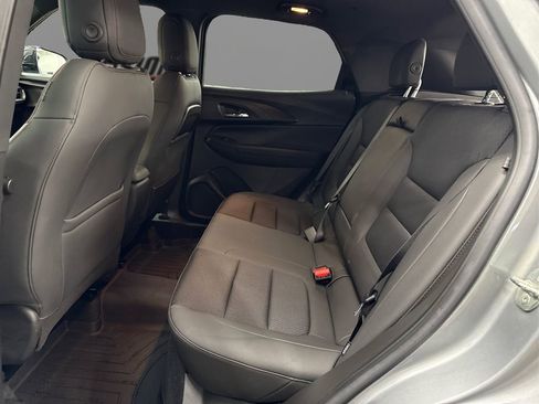 Used 2023 Chevrolet TrailBlazer RS w/ Sun and Liftgate Package image 10