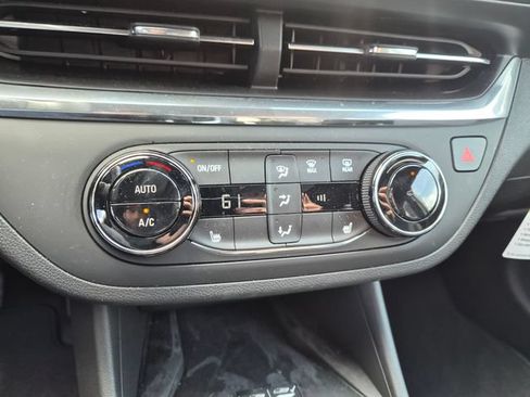 Used 2026 Buick Envista Preferred w/ Convenience I Package FWD image 20