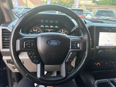 Used 2019 Ford F150 XLT w/ Equipment Group 302A Luxury AWD/4WD image 17