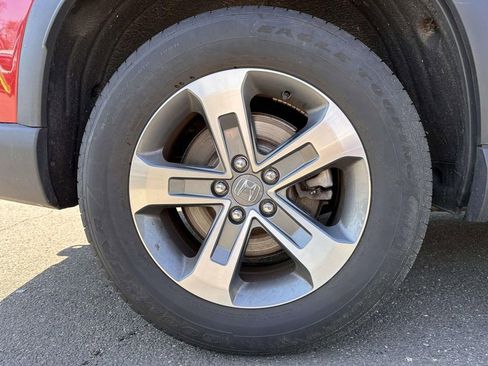 Used 2025 Honda Pilot EX-L image 6