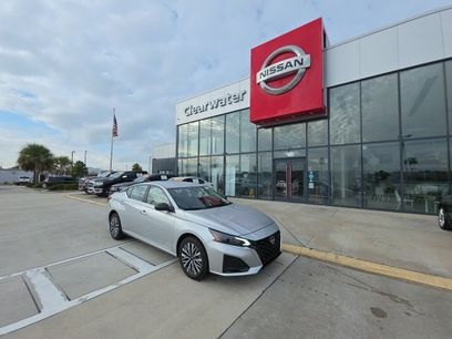 Used 2025 Nissan Altima 2.5 SV