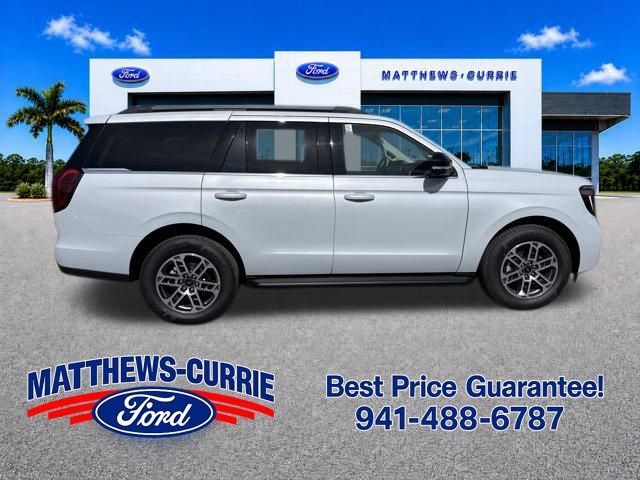 New 2026 Ford Expedition Active RWD image 3