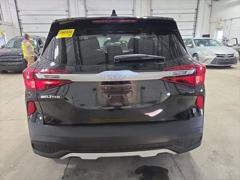 Used 2022 Kia Seltos LX AWD/4WD image 23