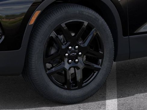 New 2026 Chevrolet Blazer LT w/ Sound & Technology Package AWD/4WD image 9