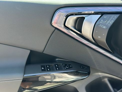 New 2026 BMW X3 xDrive30 image 13