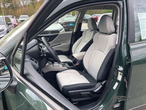 Used 2024 Subaru Forester AWD/4WD image 10