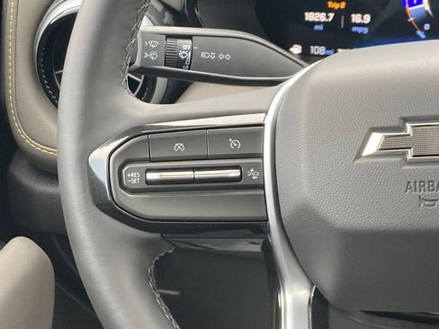 New 2026 Chevrolet Colorado ZR2 w/ Technology Package AWD/4WD image 9