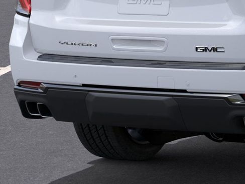New 2026 GMC Yukon XL Denali Ultimate w/ LPO, Floor Liner Package AWD/4WD image 44
