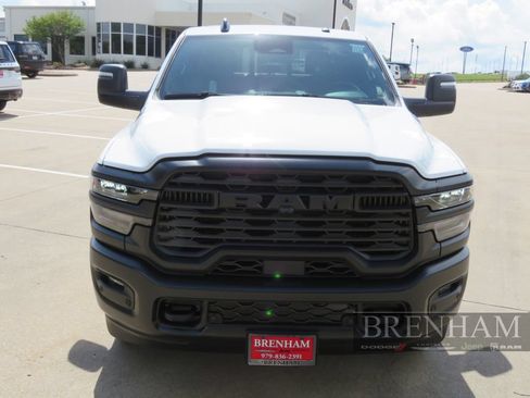 Used 2026 RAM 2500 Tradesman AWD/4WD image 9