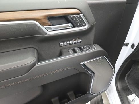 New 2026 Chevrolet Silverado 1500 High Country image 18