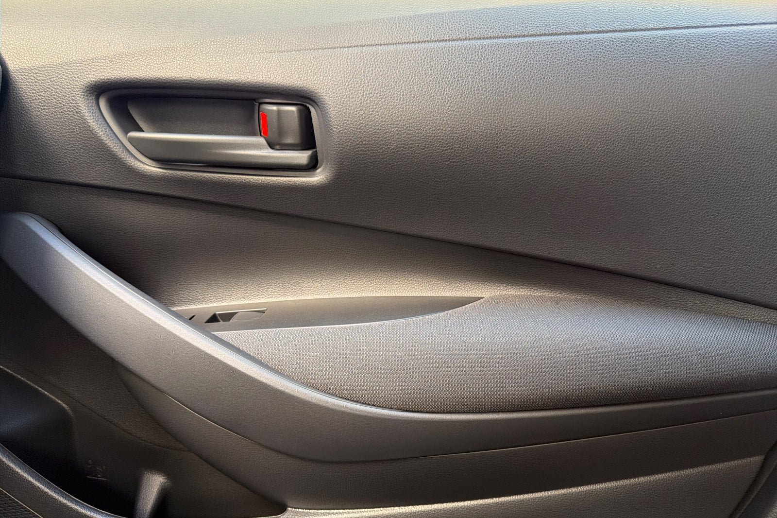 New 2027 Toyota Corolla LE FWD image 18