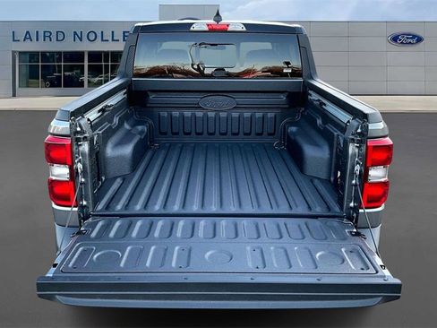 New 2025 Ford Maverick Lariat w/ Black Appearance Package image 16