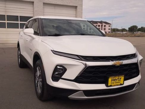 Used 2024 Chevrolet Blazer LT AWD/4WD image 4