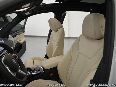 Used 2024 BMW X3 M40i w/ Premium Package image 15