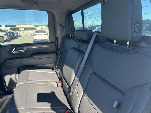 New 2025 GMC Sierra 2500 Denali w/ Denali Reserve Package image 25
