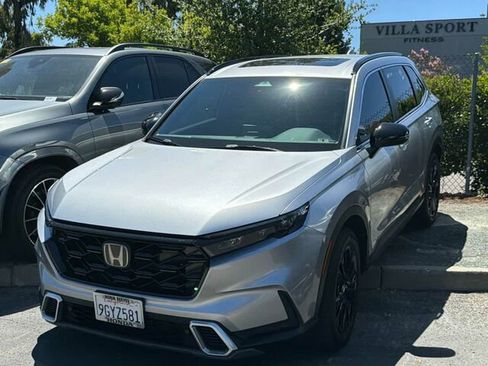 Used 2023 Honda CR-V Sport Touring image 2