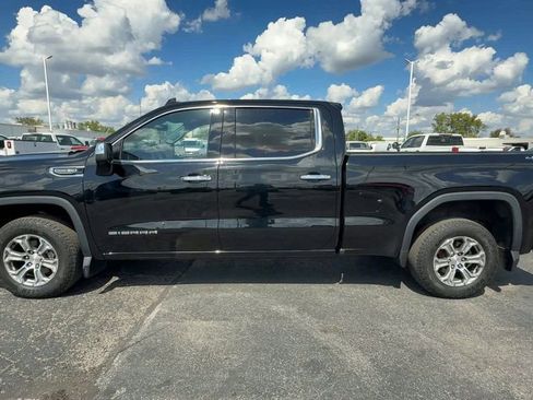Used 2022 GMC Sierra 1500 SLT w/ Max Trailering Package image 5