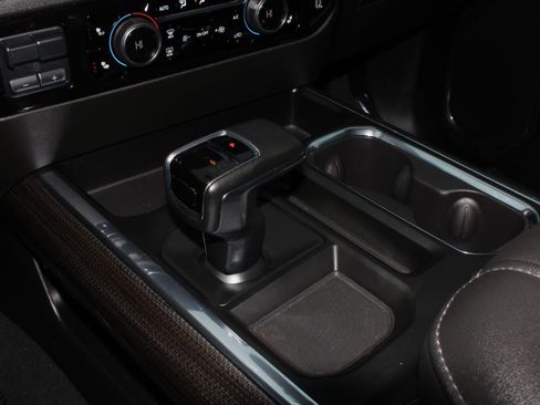 Used 2023 Chevrolet Silverado 1500 RST image 13