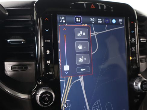 Used 2024 RAM 2500 Laramie w/ Night Edition image 8