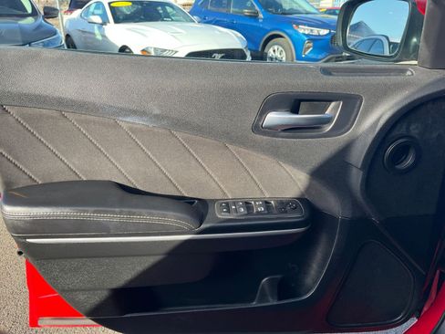 Used 2022 Dodge Charger SXT image 20