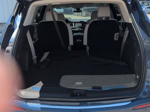 Used 2023 Buick Enclave Avenir w/ Avenir Technology Package AWD/4WD image 10