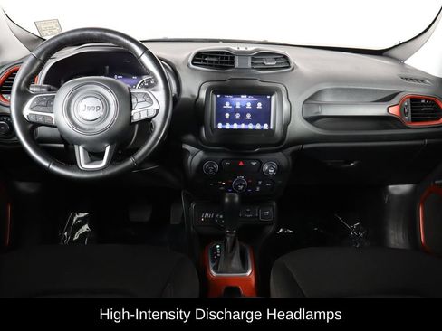 Used 2018 Jeep Renegade Trailhawk w/ Safety & Security Group AWD/4WD image 13