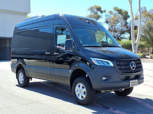 New 2026 Mercedes-Benz Sprinter 2500 image 16
