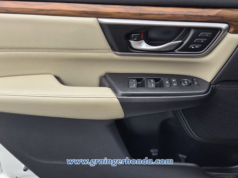 Used 2020 Honda CR-V Touring image 27