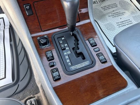 Used 1999 Mercedes-Benz S 320 image 14