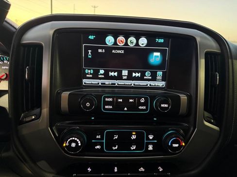 Used 2017 GMC Sierra 1500 SLE w/ SLE Fleet Convenience Package AWD/4WD image 30