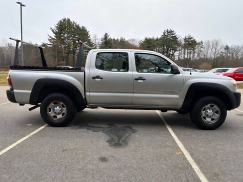 Used 2011 Toyota Tacoma 4x4 Double Cab image 5
