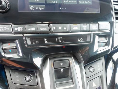 Used 2023 Honda Odyssey Touring image 20