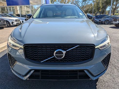 Certified 2023 Volvo XC60 B5 Plus image 9